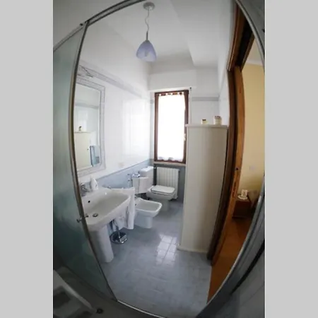 Casa Mirella Apartment *